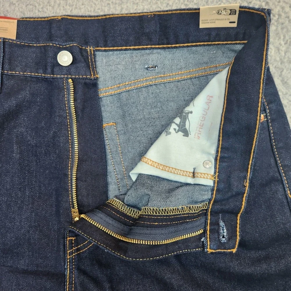 Levi's 505‎ Regular Fit Jeans Mens Size W38 L32 Dark Wash Denim Straight Leg NWT